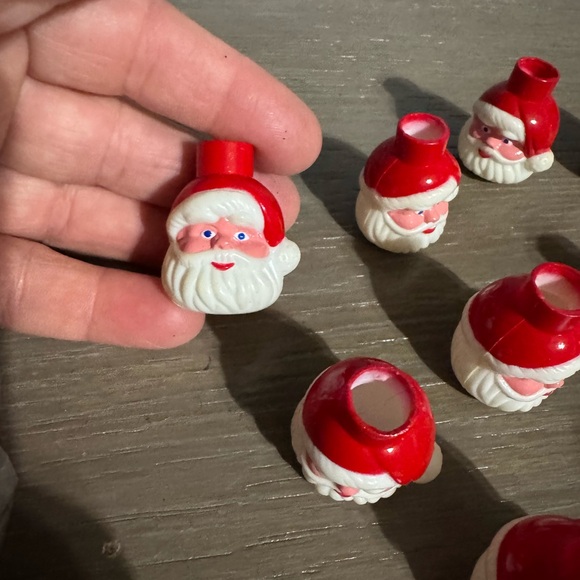 Vintage MCm Blow Mold Plastic Santa Head Light Reflectors Set 18 - Picture 2 of 4